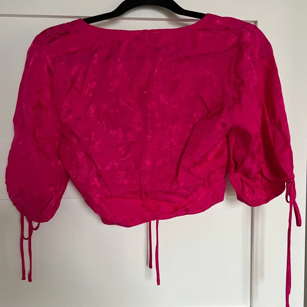 STAUD Blossom Satin Jacquard Crop Top - Picture 3 of 3